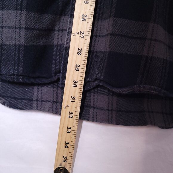 Field & Stream Flannel Shirt Mens Medium Plaid Navy Outdoor Heavyweight - Picture 6 of 9